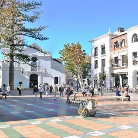 Agreable Au Coeur De Nerja